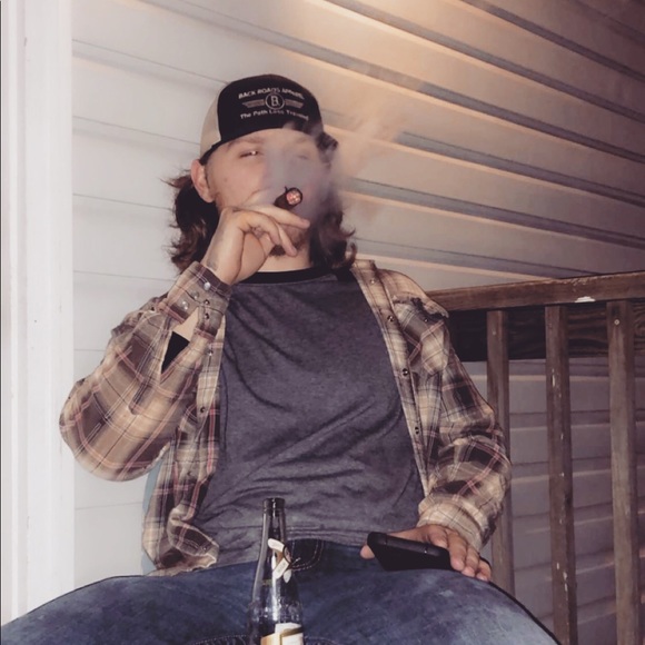 Meet your Posher, Dylan - Picture 1 of 1